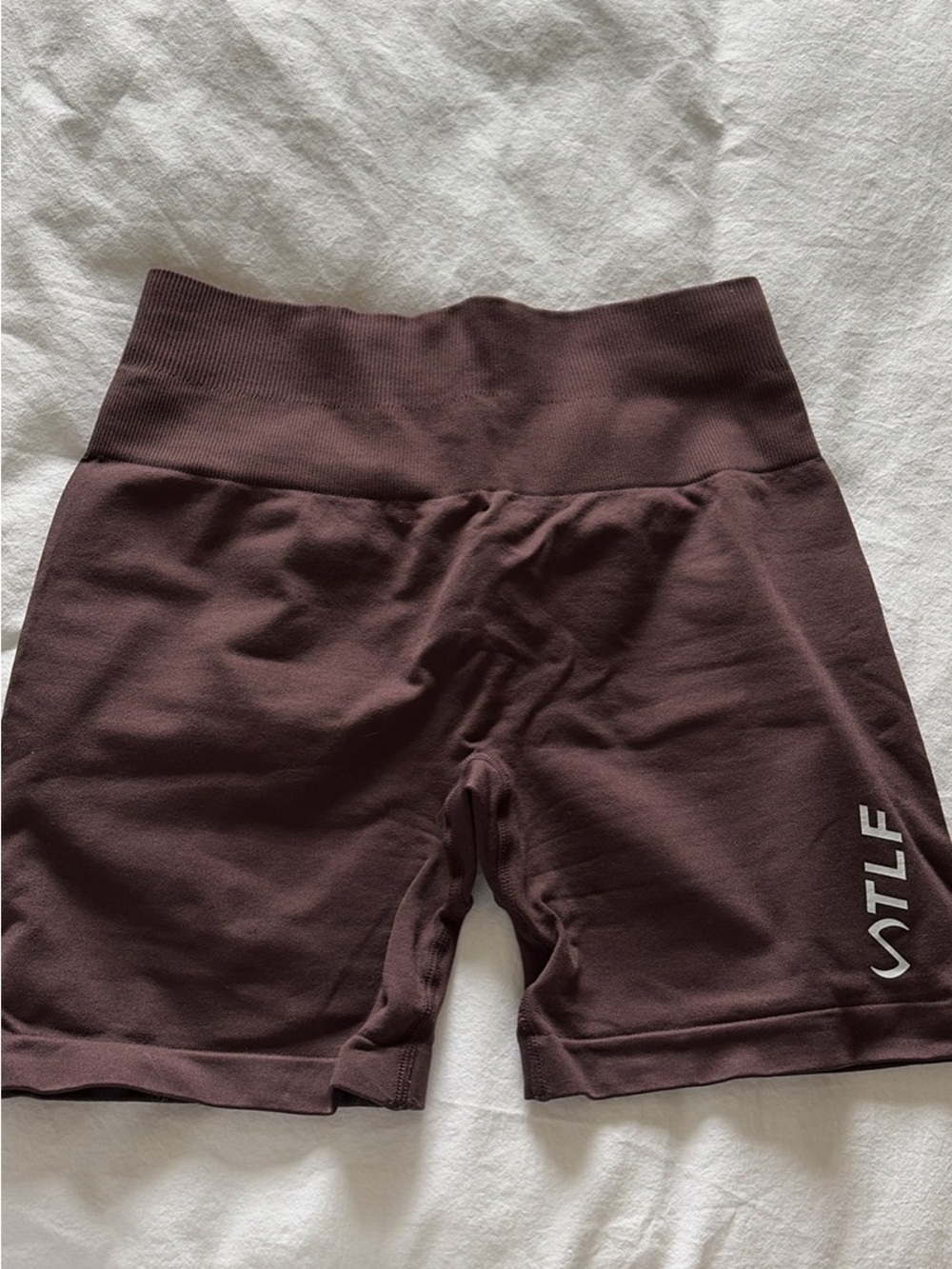High-Rise Women’s Bike Shorts in Deep Brown